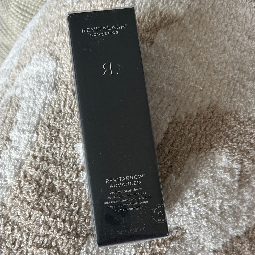 Revitlash Eyebrow Conditioner